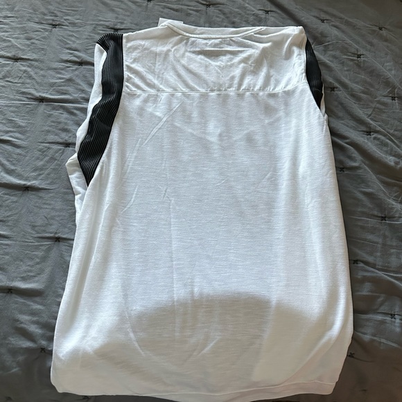 Nike Elite 11 Quarterback camp tee - Picture 2 of 3